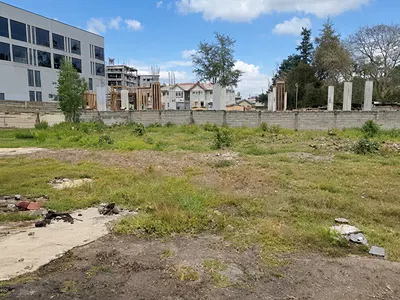 1,500 SQM Commercial Land — Ademola Adetokunbo Crescent, Wuse 2, Abuja