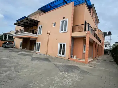 5 Bedroom Detached House with Service Quarters — Banana Island, Ikoyi, Lagos