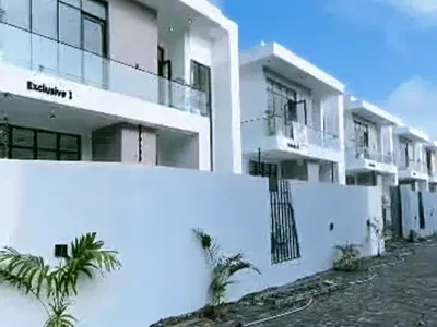 4 Bedroom Detached House with Pool — Ajah, Lagos