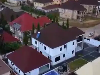 Luxury 4 Bedroom Detached Duplex+ 2 Rooms BQ — Lokogoma District, Abuja
