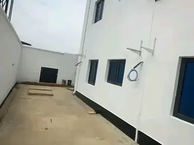 Remodeled Mini Flat — Anthony, Maryland, Lagos