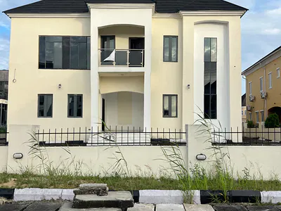 5 Bedrooms Fully Detached Duplex — Lekki, Lagos