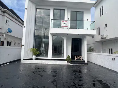 5 Bedrooms Fully Detached Duplex — Lekki, Lagos