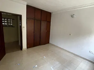 3 Bedroom Flat with En-Suite Bedrooms — Magodo, Lagos