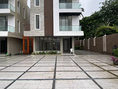 Contemporary Four Bedroom Fully Detached Duplex — Ikoyi, Lagos