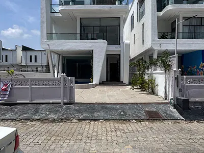 Five Bedroom Fully Detached Duplex — Ikota, Lekki, Lagos