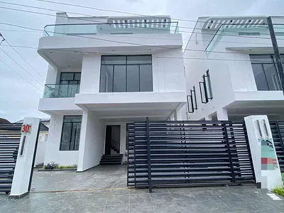 5-Bedroom Detached Duplex with Boys' Quarters — Lekki, Lagos