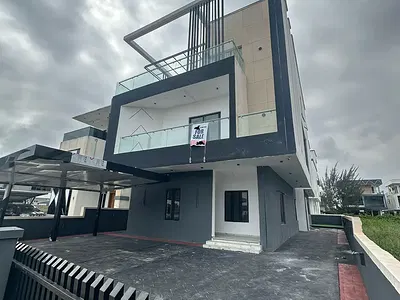 5 Bedroom Detached Duplex with Cinema and Jacuzzi — Lekki, Lagos