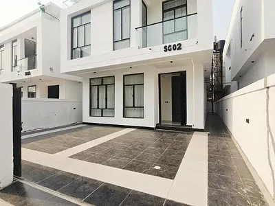 5 Bedroom Detached Duplex with Maid's Room — Lekki, Lagos