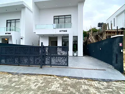 5 Bedroom Fully Detached Duplex — Lekki, Lagos