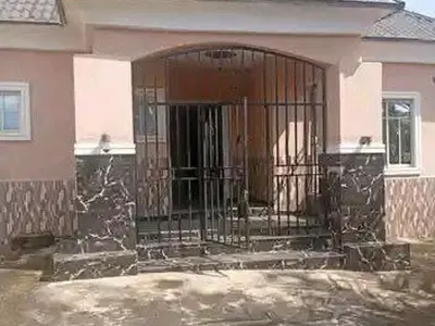 4-Bedroom Detached Bungalow — Trans-Ekulu, Enugu, Enugu