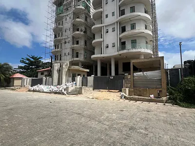2 Bedroom Penthouse Maisonette with Pool Gym and Elevator — Victoria Island (VI), Lagos