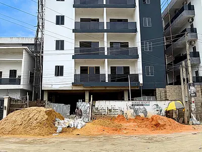Fully Serviced 2 Bedroom Apartment with En-Suite Rooms — Ikate, Lekki, Lagos