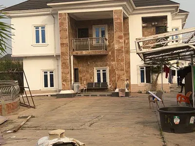 5-Bedroom Duplex with BQ and Swimming Pool — Ajah, Lagos