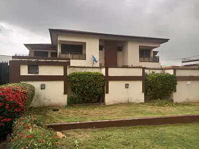 980SQM Residential Land with Building — GRA Phase 2, Magodo, Lagos