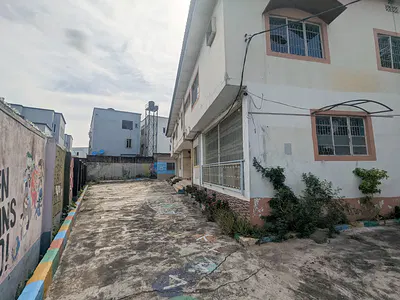 Spacious 9-Bedroom Commercial / Residential Duplex with BQ — Mende, Maryland, Lagos