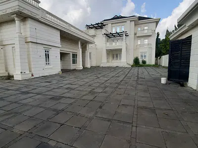 7-Bedroom Fully Detached Duplex with BQ — Katampe Extension, Katampe, Abuja