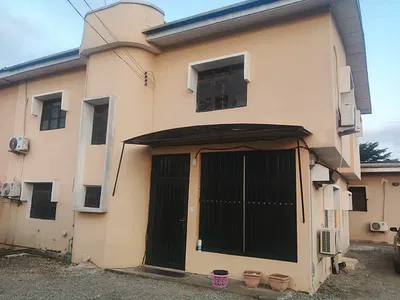4 Bedrooms Semi Detached House with 2 Bedrooms Bungalow on About 850M2 — Adekule Bisi St, GRA, Ogudu, Lagos