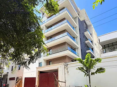4 Bedroom Penthouse — Ikoyi, Lagos