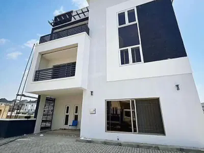 Newly Built 5 Bedroom Detached Duplex with BQ — Life Camp, Abuja