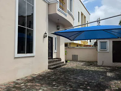 5 Bedroom Detached Duplex with BQ — Ikoyi, Lagos