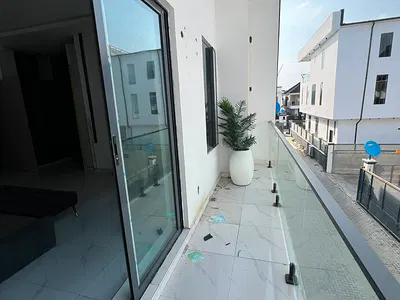 Luxury 4 Bedroom Terraced Duplex with Excellent Facility — Lekki, Lagos