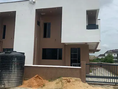 Newly Built 4 Bedrooms Semi-Detached House with BQ — Perinwinkle Estate, Freedom Way, Lekki Phase 1, Lekki, Lagos