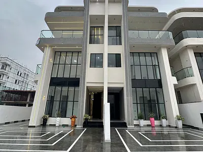5 Bedrooms Semi Detached Duplex with BQ Swimming Pool and Cinema — Lekki, Lagos