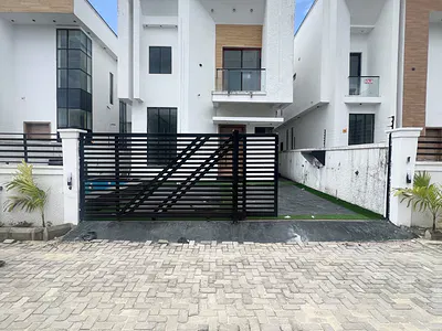 Contemporary Luxury 4-Bedroom Detached Duplex + BQ+ Pool — Lekki, Lagos
