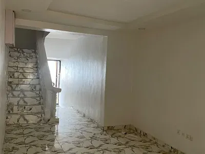 Lovely 1 Bedroom & Parlour Duplex — Lekki, Lagos