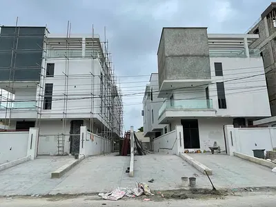5 Bedroom Fully Detached Duplex — Lekki Phase 1, Lekki, Lagos
