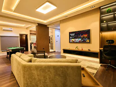 2-Bedroom Serviced Apartment with PS5, Swimming Pool, Snooker Board — Magnus Abe Street, Wuye, Abuja