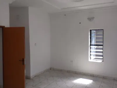 3 Bedroom House — Off Cole Street, Lawanson, Surulere, Lagos