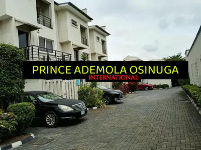 Premium 4 Bedroom Terrace House, BQ, Pool, Private Outdoor Space — Ikoyi, Lagos