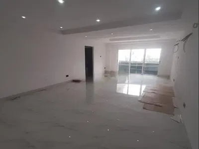 Furnished 2 Bedroom En-Suite Flat — Ikoyi, Lagos
