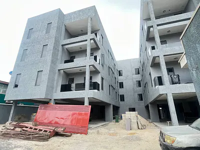 3 Bedroom Apartment with En-Suite Bedrooms with Wardrobes — Lekki, Lagos