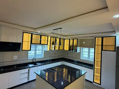 Nicely Finished 5-Bedroom Detached Duplex — Lugbe District, Abuja
