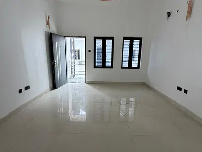 5 Bedroom Detached Duplex — Gwarinpa, Abuja
