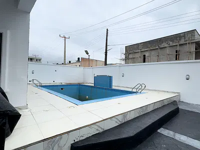Lovely 3 Bedroom Terrace Duplex + BQ, Pool — Lekki, Lagos