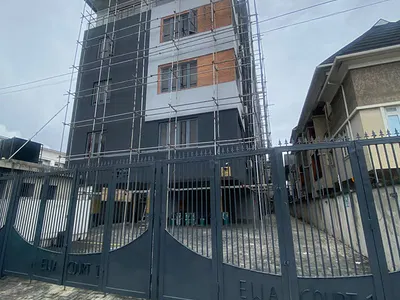 Fully Serviced 2 Bedroom Apartment — Lekki, Lagos