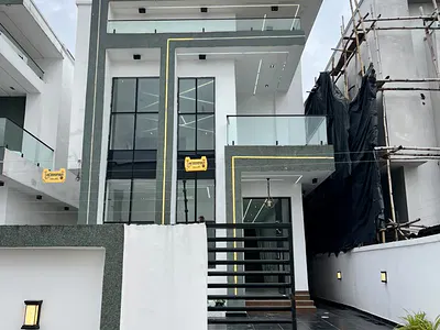 5 Bedroom Fully Detached with Pool, BQ — Ajah, Lagos