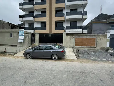 Exquisite 2 Bedroom Apartment with Elevator and Gym — Lekki, Lagos
