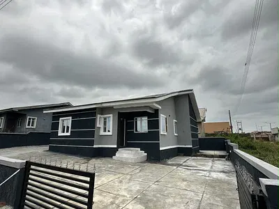 3 Bedroom Detached Bungalow — Ibadan, Oyo