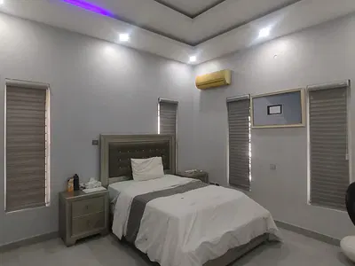6 Bedroom Mansion with Pool and Gym — Pinnock Estate, Lekki, Lagos