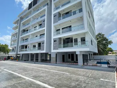 Magnificent 5-Bedroom Penthouse with 2BQS — Old Ikoyi, Ikoyi, Lagos