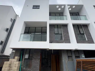 2 Bedroom Maisonette with En-Suite Bedrooms — Lekki, Lagos
