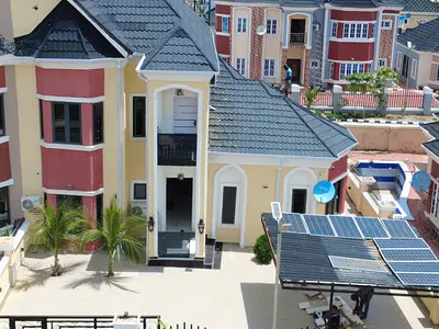 4 Bedroom Semi-Detached Duplex with Swimming Pool — Emmanuel Mbaka Bolivia, Airport Road, Lugbe District, Abuja