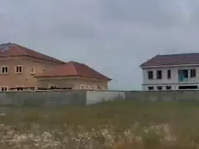 Prime Land of Approximately 1,058SQM — Lekki, Lagos
