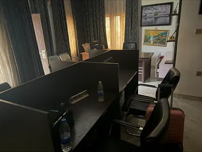 Clean 5 Bedroom Terraced Duplex and Guest Room — Mabushi, Abuja