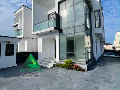 Luxury 5 Bedroom Fully Detached Duplex + BQ, Swimming Pool — Ajah, Lagos